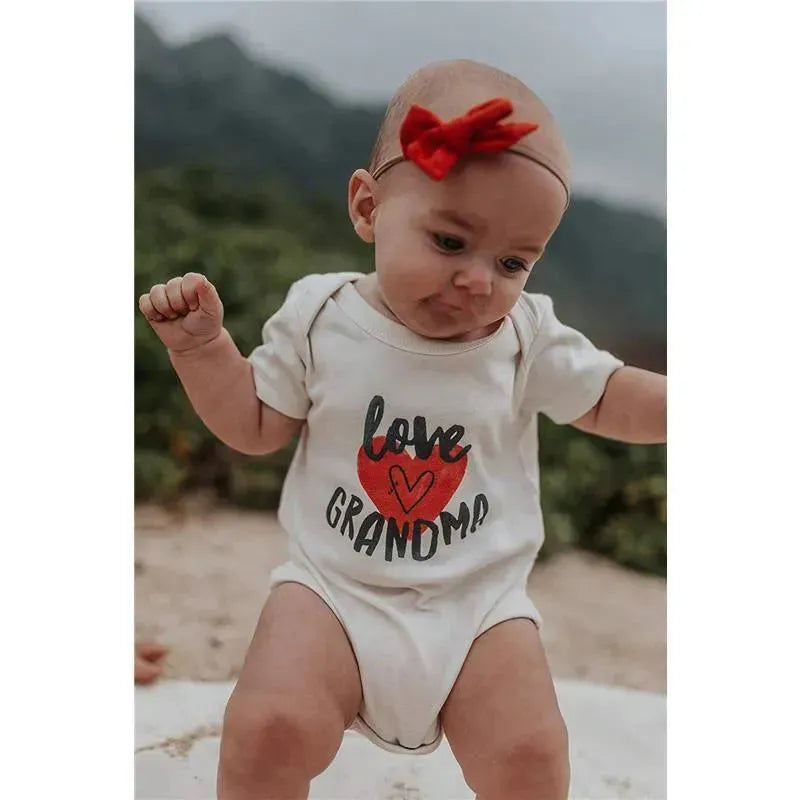 Finn + Emma Graphic Bodysuit Love Grandma, Beige