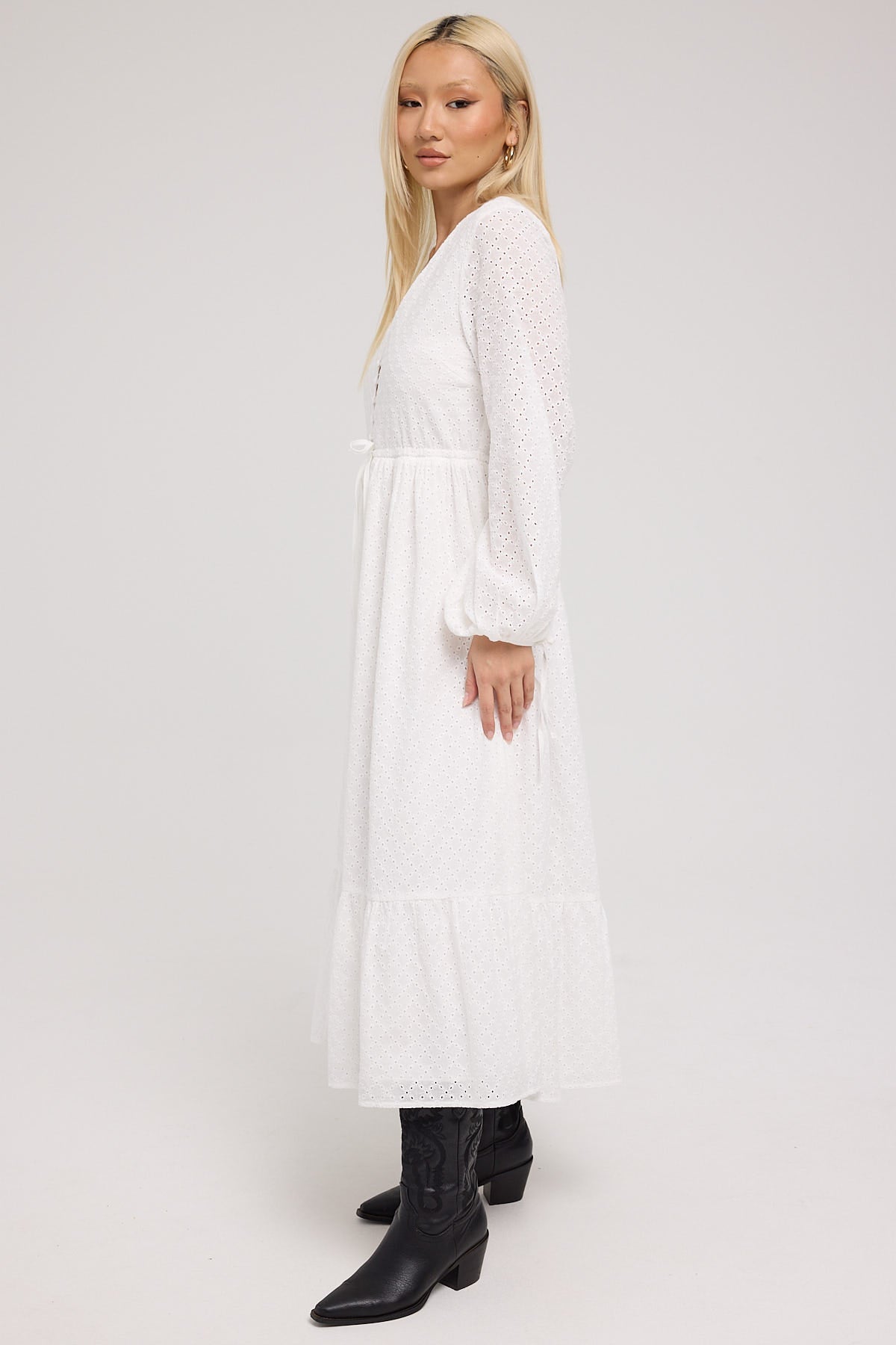 Perfect Stranger Louise Long Sleeve Broderie Dress White
